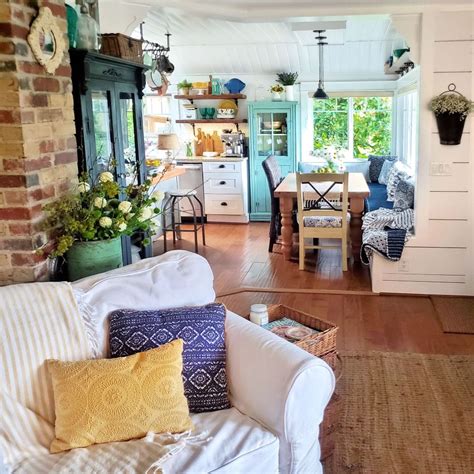 Colorful Cottage Living Room Summer Tour