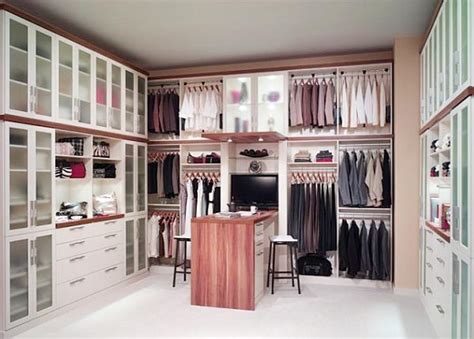 Maybe you would like to learn more about one of these? Having a cool walk in closets for luxury interior design ...