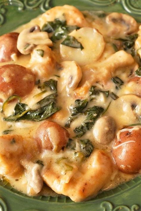 Smothered Chicken With Spinach Potatoes And Mushrooms