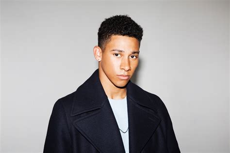 Keiynan Lonsdale 7 Things To Know About The Flash Actor Essence