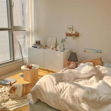 Pinterest — 𝑜𝒽𝓃𝑜𝒸𝒶𝓇𝑜𝓁𝒾𝓃𝑒 Room Inspiration Bedroom Minimalist Room