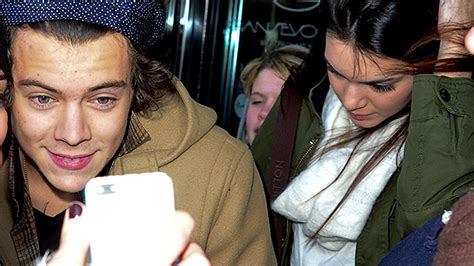 Harry Styles And Kendall Jenner Caught Leaving Hotel Holding Hands Youtube