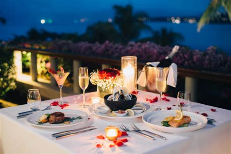 Setting Up A Romantic Dinner For The Books Decor Tips