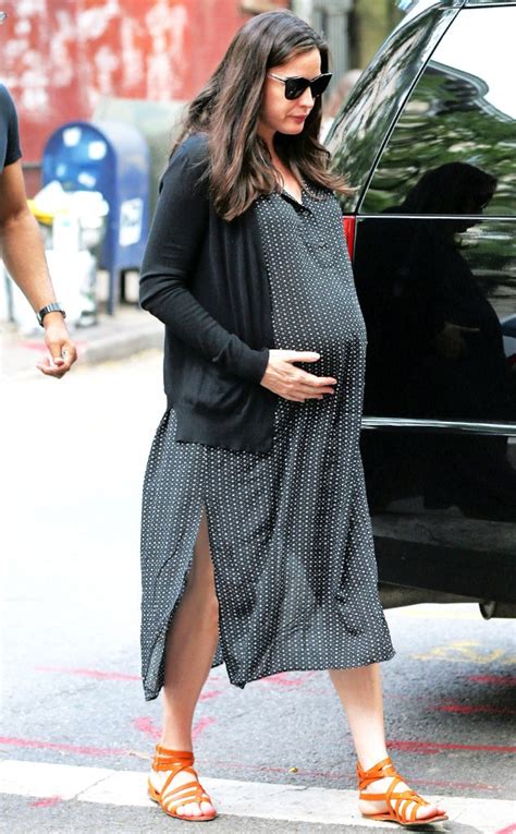 Polka Dots From Liv Tylers Pregnancy Style E News
