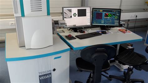 Tescan Vega3 Xmu Scanning Electron Microscope Ústav Materiálov A