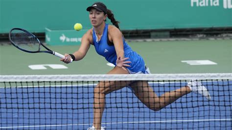 pegula reaches korea open final fernandez will play for title in hong kong sportstar