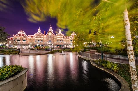 Disneyland park and disney california adventure park have begun a phased reopening. Disneyland Paris Hotels: Impressions - Disney Tourist Blog