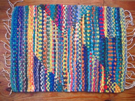 Twine Crafts Diy And Crafts Braided Rag Rug Diy Peg Loom Weaving