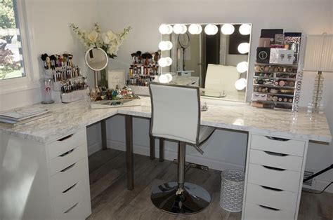 Screen Shot 2016 12 03 At 11 11 20 Pm Beauty Room Vanity Makeup Room Decor Glam Room