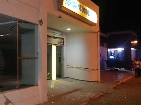 G1 Em Tentativa De Assalto A Banco Dois Morrem Após Confronto Com Policiais Notícias Em Bahia