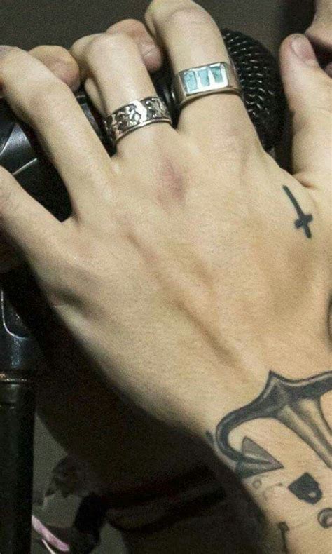 A R T E Harry Styles Hands Harry Styles Tattoos Harry Styles