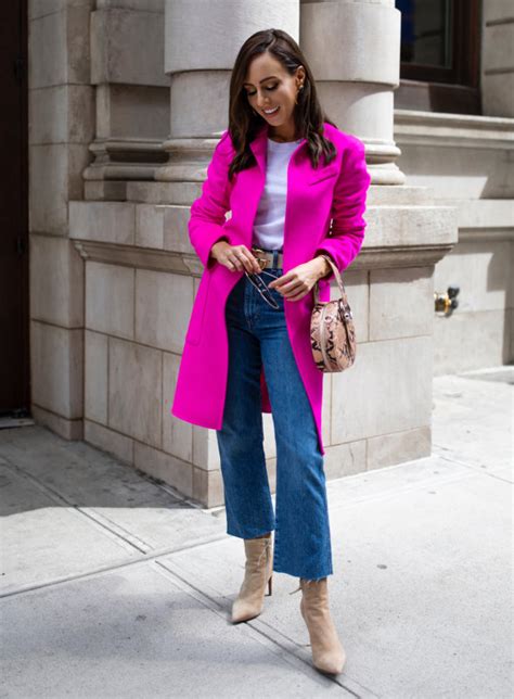 Sydne Style Shows Colorful Outfit Ideas In Hot Pink Coat And Jeans