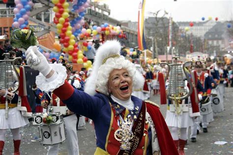 Karneval In Rheinland Pfalz Das Sind Die Schönsten Umzüge Wir Hier