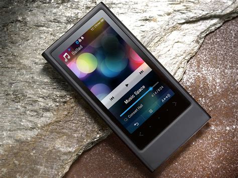 Samsung launches new P3 MP3 player at CES | TechRadar