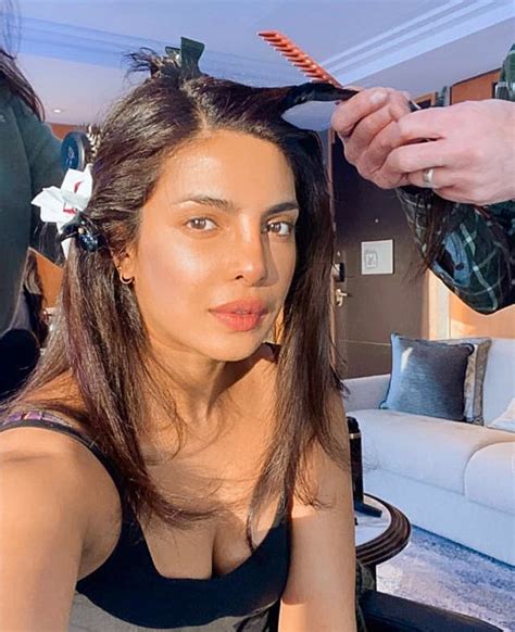Priyanka Chopra Shares Radiant Photo From Sets See The Diva S Drop Dead Gorgeous Pics News18