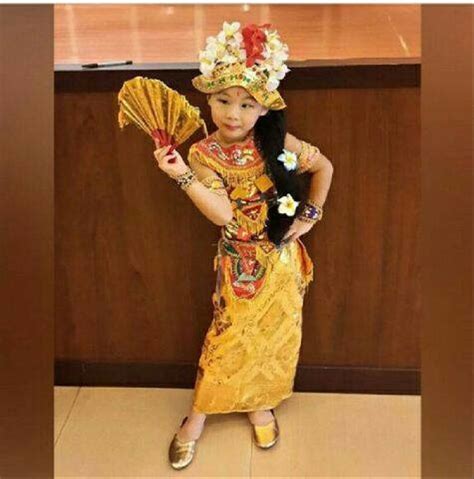 Beberapa contoh ucapan selamat ulang tahun untuk anak yang menyentuh hati bisa kamu dapatkan di artikel berikut! 30+ Baju Adat Bali Untuk Anak Perempuan - Fashion Modern ...