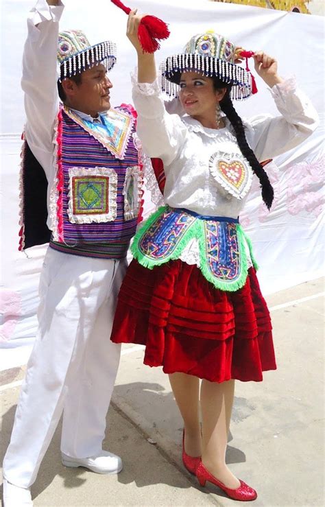 La Kullawada Es Una Danza Típica De Los Aymaras Pueblo Indígena Que