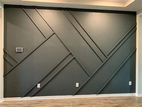 Dark Gray Color With Great Lines Provide An Interesting Wall Feature