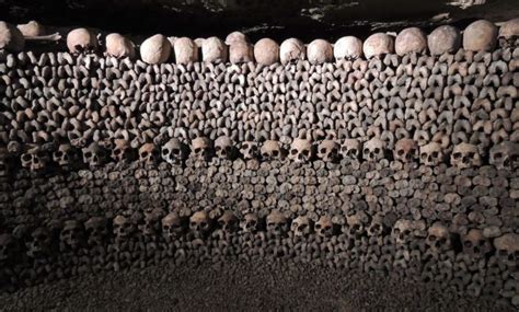Catacombes De Paris Most Macabre Underground Tunnels Lined With