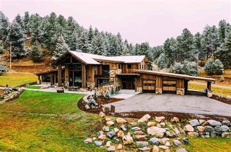 Rustic Ranch House With A Bike Barn In Colorado Handlebar Ranch