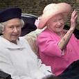 Fascinating pictures show Queen in EVERY year of her reign | Daily Mail ...