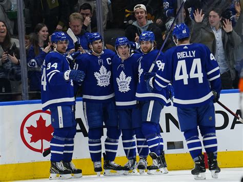 Toronto Maple Leafs 4 Players Who Will Get Traded This Offseason