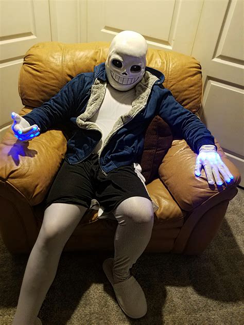 I Tried Sans Cosplay Rundertale