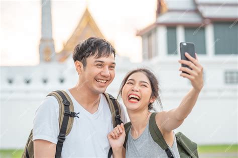 Free Photo Asian Blogger Couple Travel In Bangkok Thailand