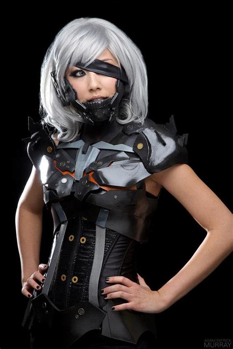 Cosplay Lady Raiden From Metal Gear Rising Has Eh Something Rising
