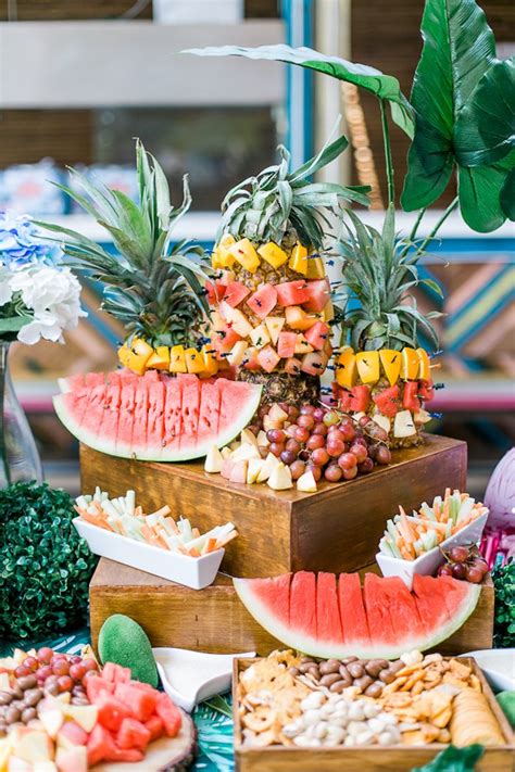 An experiential gift is a phenomenal way to celebrate the 40th birthday. Kara's Party Ideas Island Tropical Birthday Party | Kara's ...