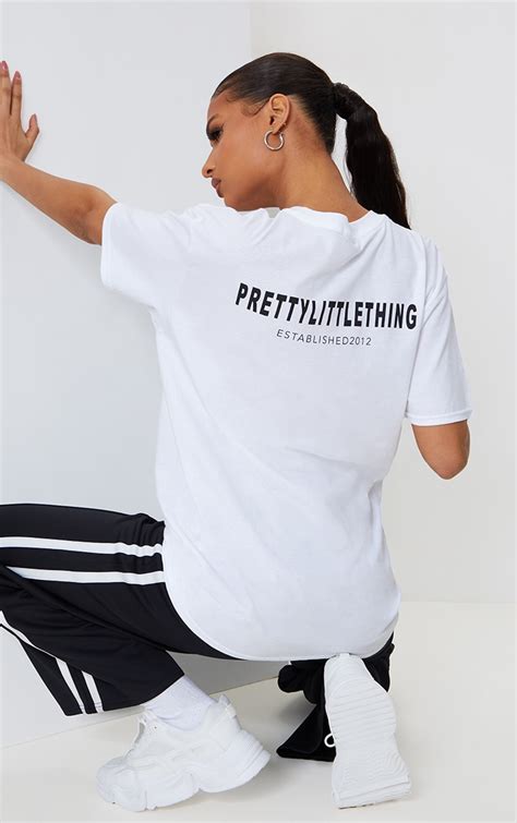 Plt White Established Back Print T Shirt Prettylittlething