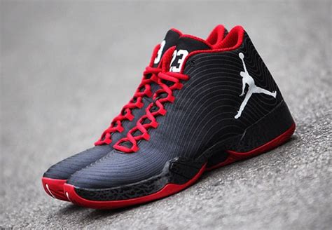 A Detailed Look At The Air Jordan Xx9 Gym Red