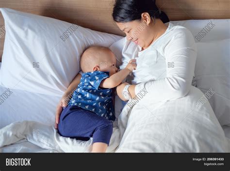 Japan Mom And Son Make Baby Telegraph