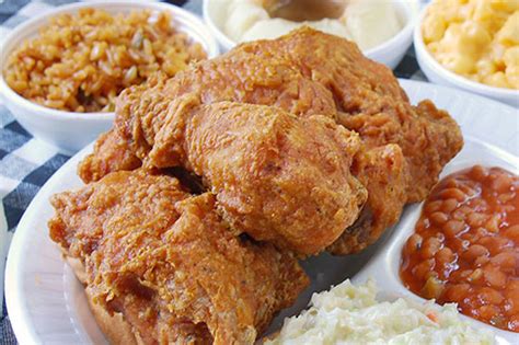 Guss World Famous Fried Chicken Restaurants In Mid City Los Angeles