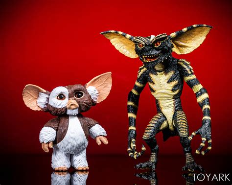Neca Ultimate Gremlin Exclusive In Hand Gallery Toy Discussion At