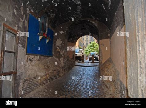 Arco Dei Banchi Roma Immagini E Fotografie Stock Ad Alta Risoluzione