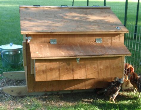 Chicken Nesting Box Designs Ten Hen House Chicken Coop Nest Box