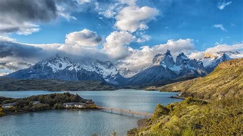 壁紙，1920x1080，智利，公园，山，天空，湖泊，橋，風景攝影，lake Pehoe Torres Del Paine National