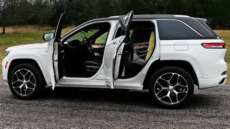 2023 Jeep Grand Cherokee Summit Interior And Exterior Details Luxury