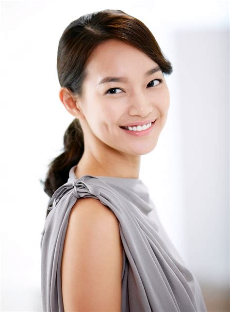Korean Actress Shin Min Ah Picture Portrait Gallery