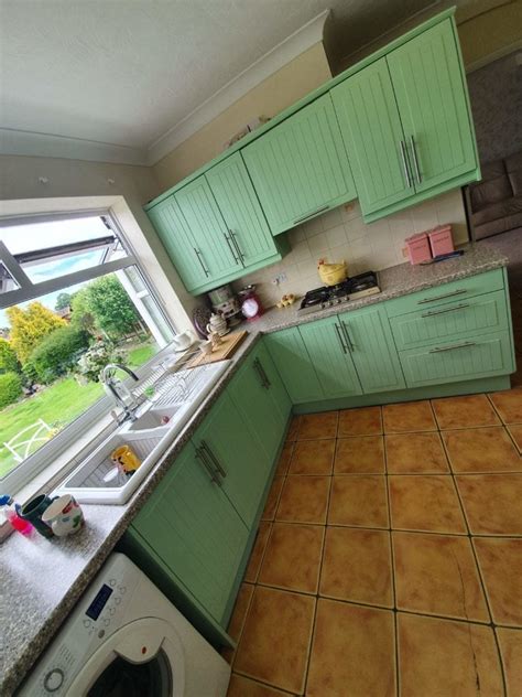 Cost to spray paint kitchen cabinets. SenSpraytional | Spray Paint Kitchen Cabinets Derbyshire ...
