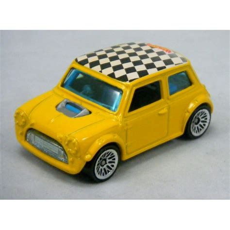 Hot Wheels 2000 First Editions Mini Cooper Global Diecast Direct
