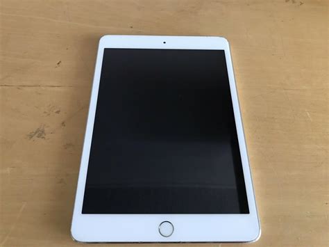 Apple Ipad Mini 3 Unlocked White 16gb A1600 Lrze17483 Swappa