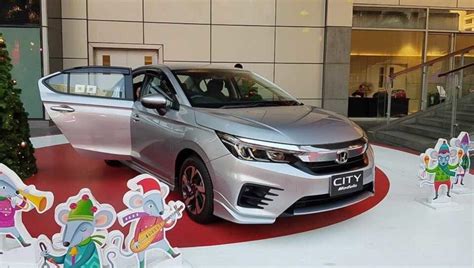 Maybe you would like to learn more about one of these? CarBiz.vn | Honda City 2020 'đè bẹp' doanh số Toyota Vios