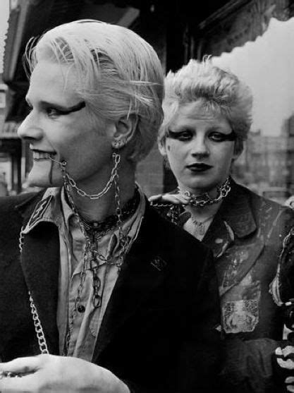 soo catwoman and some pals 1978 70s punk punk fashion punk rocker