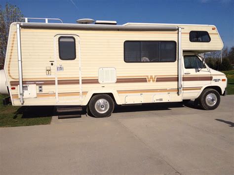 1986 Minnie Winnie Rv Campers For Sale Classic Campers Vintage