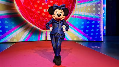 Did Disney Drop The Ball With Minnies New Look Fans Speak Out