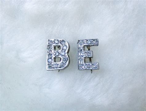 Antique Scatter Pins Letters B And E Art Deco Pot Metal Etsy Canada