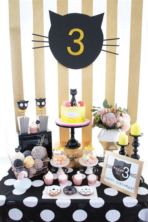 It is never a birthday party without the decorations to go with the event. 12 Of The Most Clever Measures People Take To Have A Cat ...