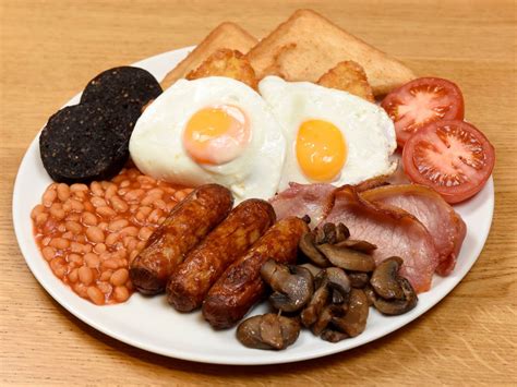 Study Says That Eating A Big Breakfast Can Help You Burn Double The